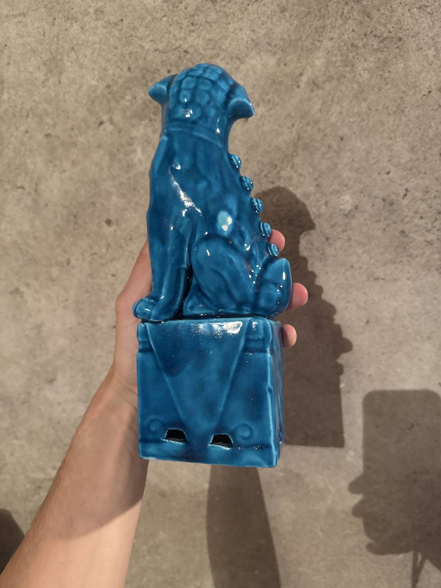 Pair of blue Fô dogs - glazed ceramic - Chinese blue - mid 20th century