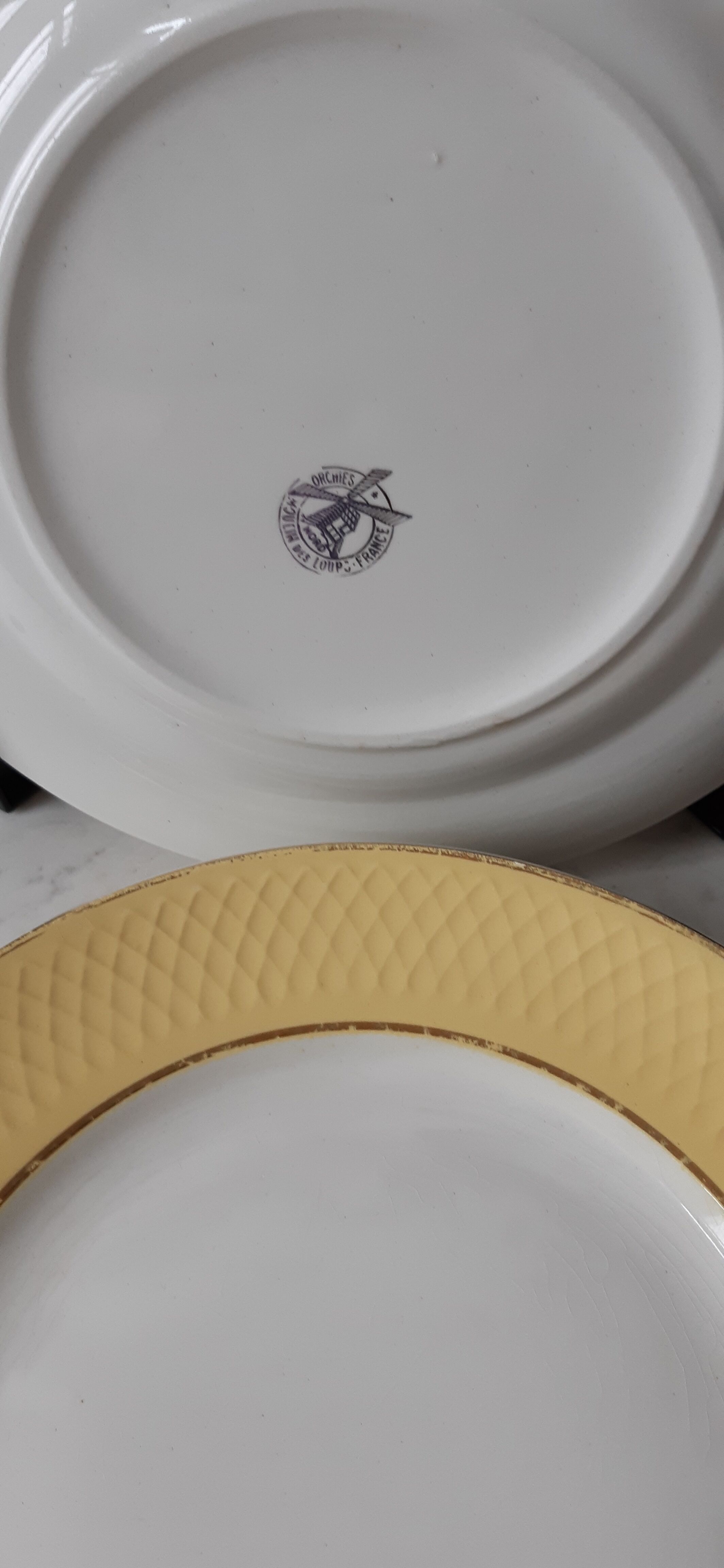 Set of 6 yellow dessert plates Moulin des Loups