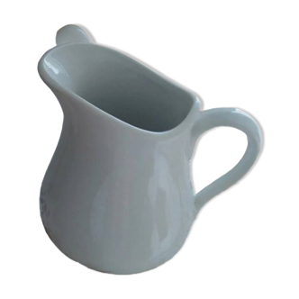 Milk pot