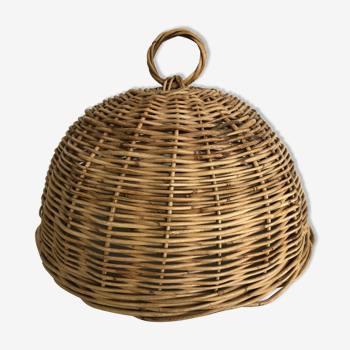 Braided wicker bell, chic countryside, kitchen
