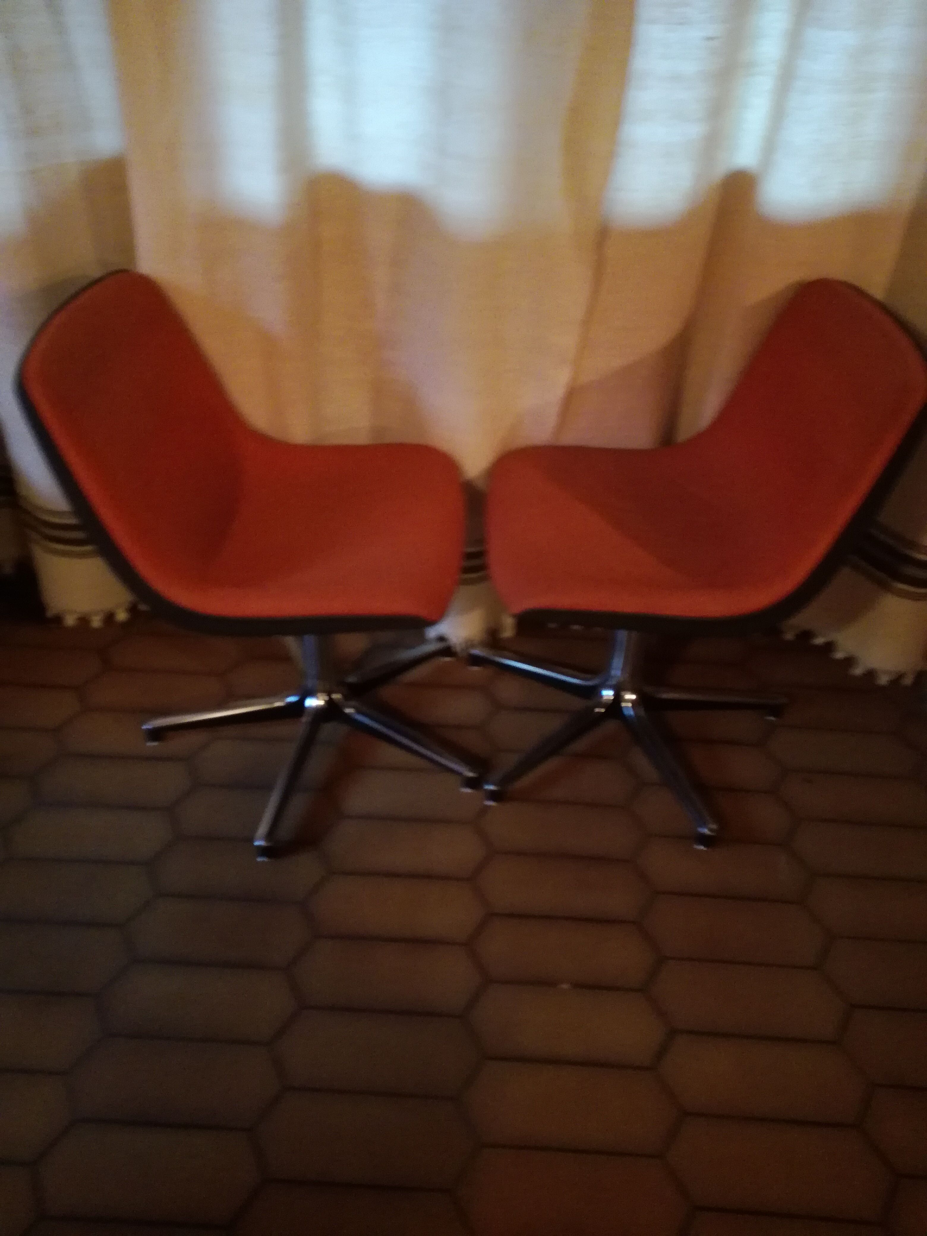 Chairs years 1970