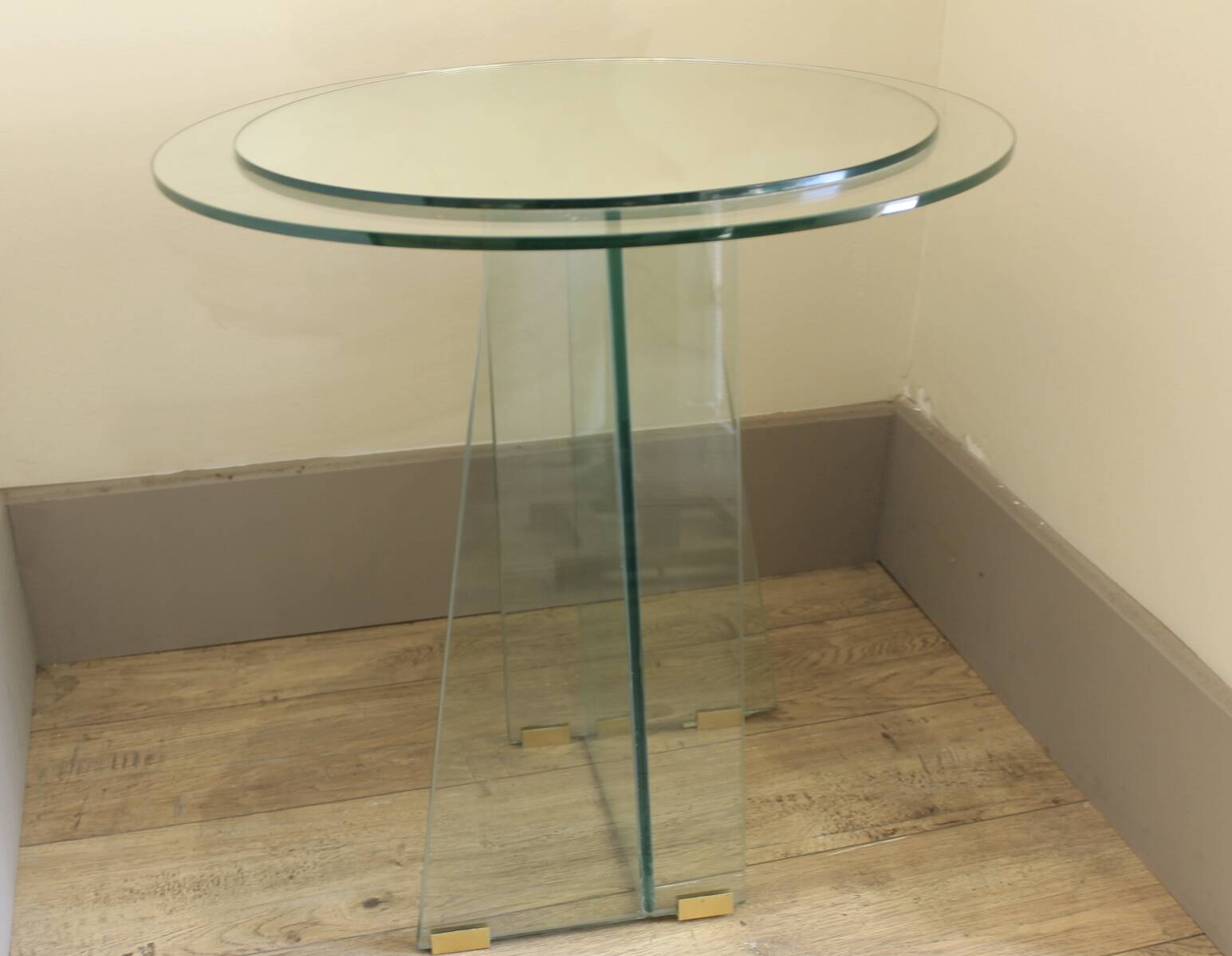 Glass gueridon, 1970