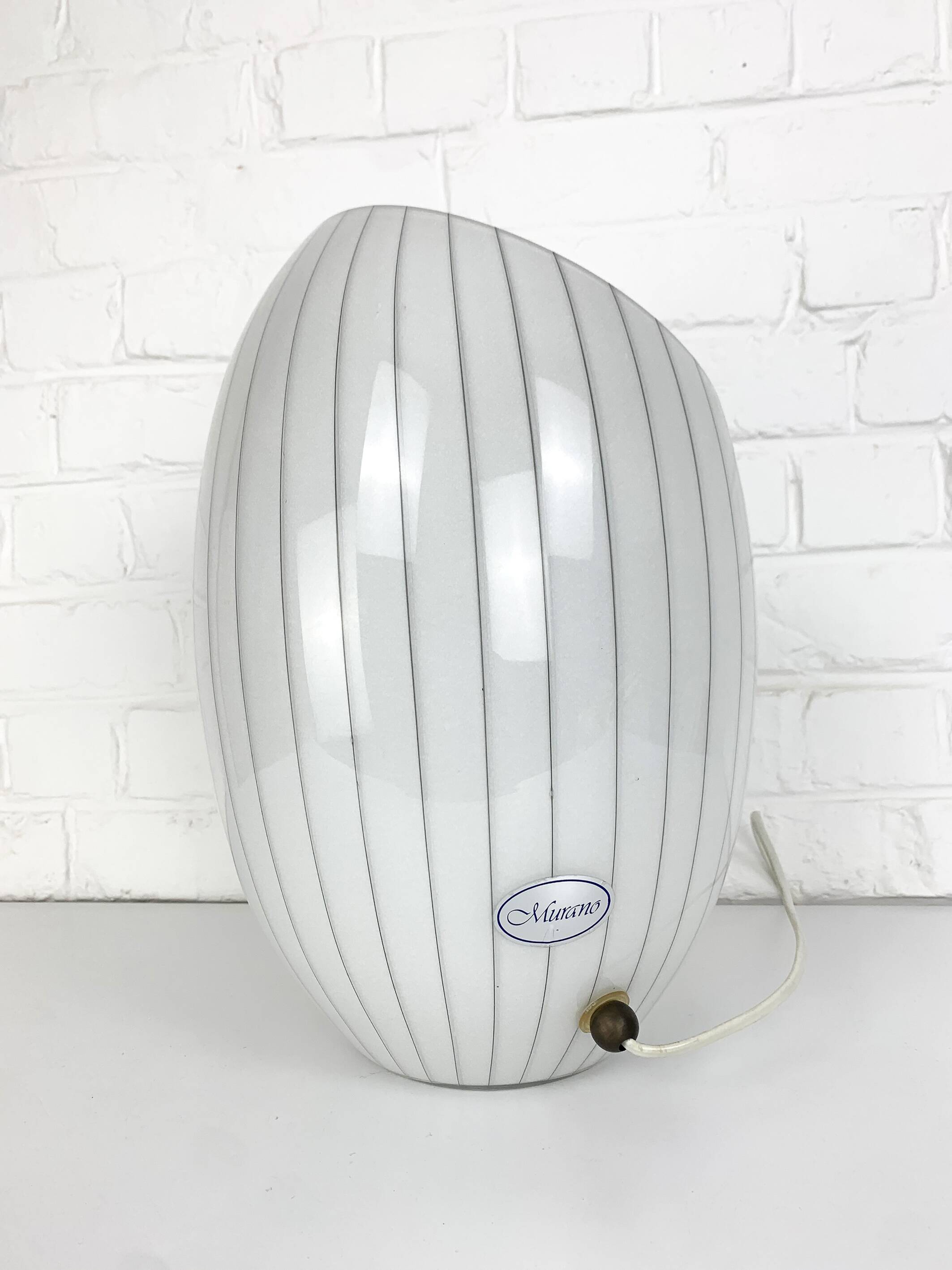 Large Murano glass table lamp with lined pattern 1950-60