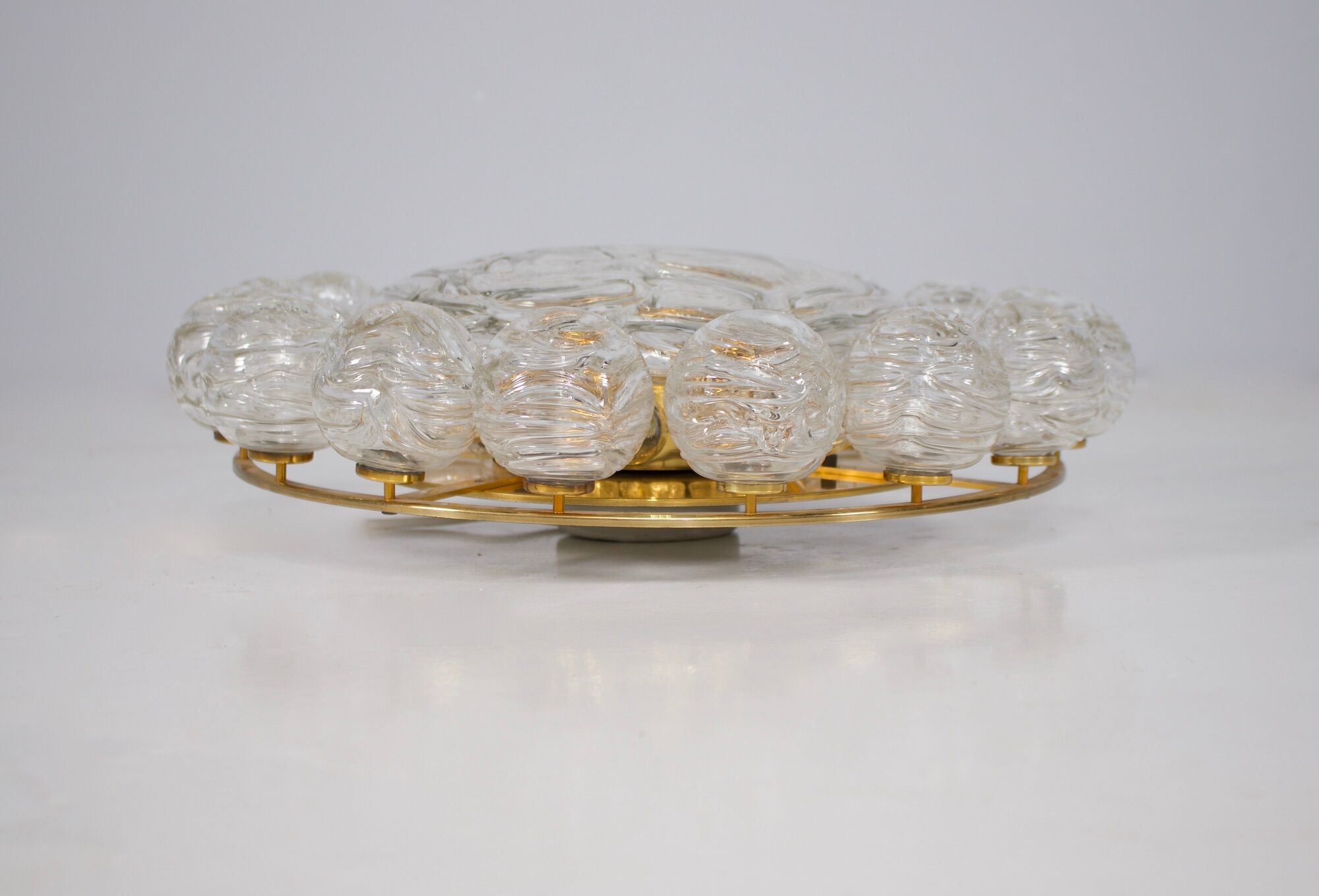 Plafonnier « Snowball »en verre soufflé