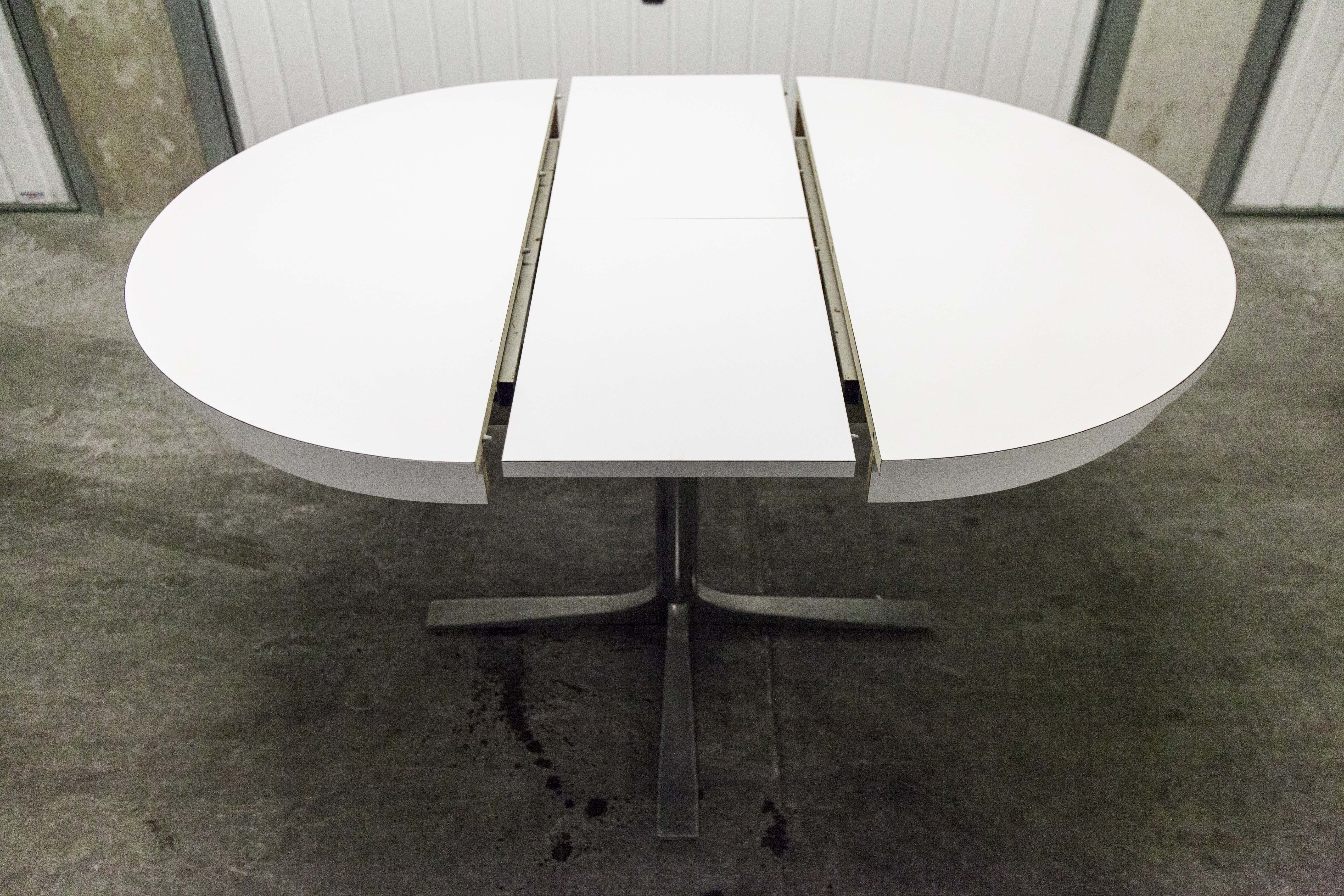 Round table convertible formica 70's central feet