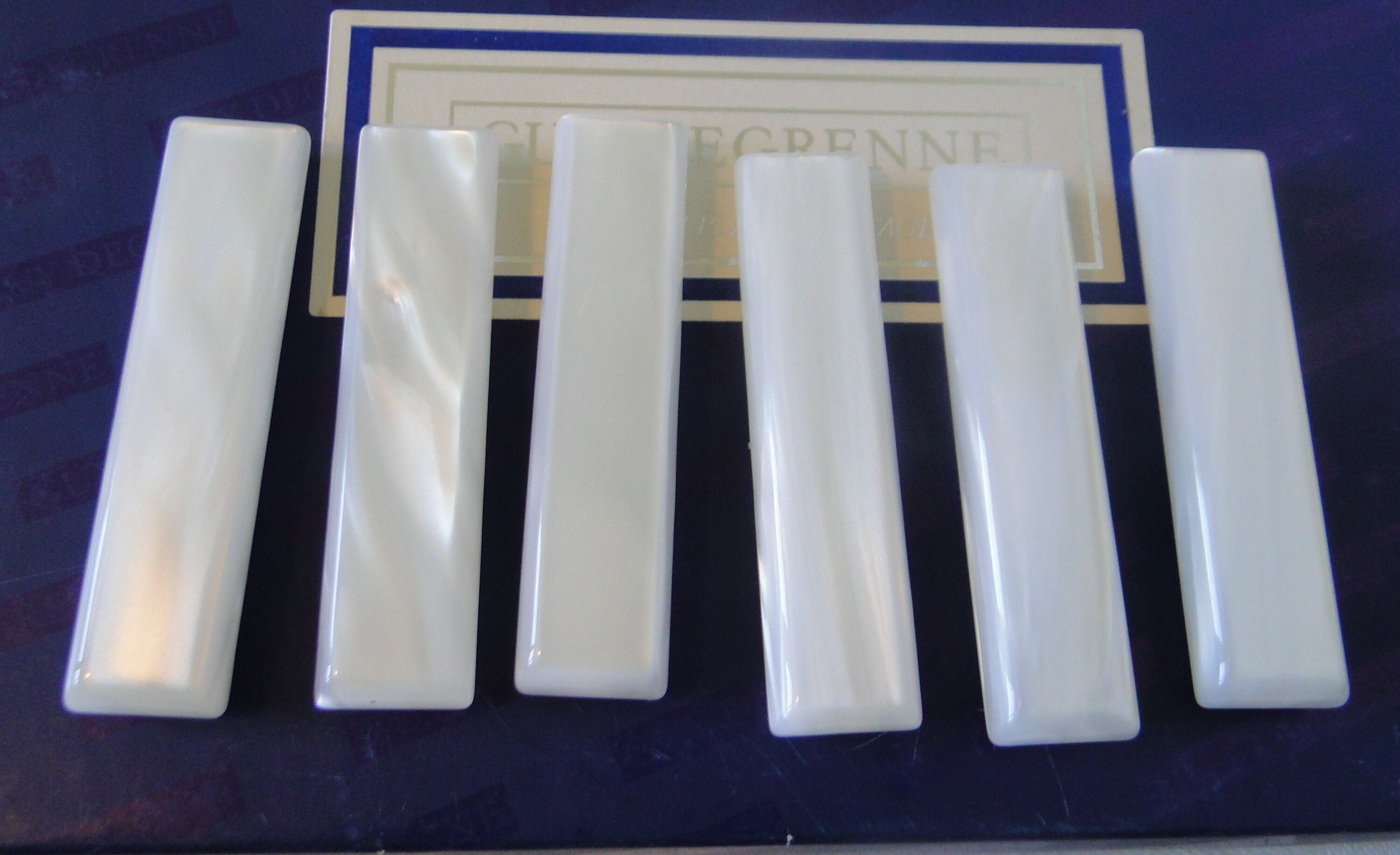 12 old guy degrenne knife holders