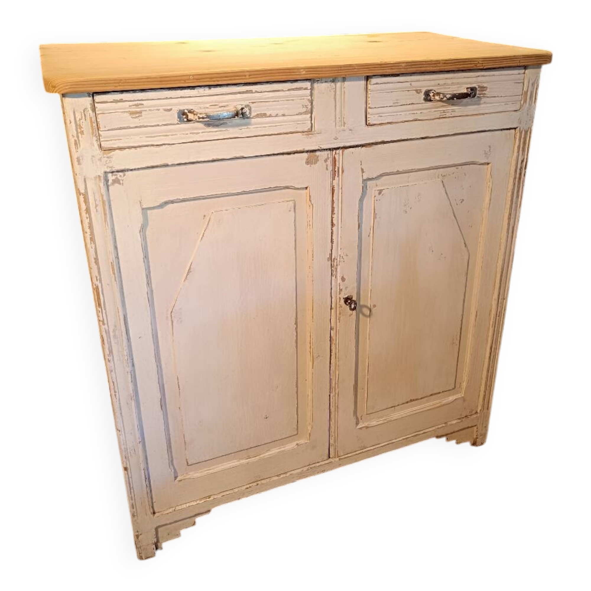 Buffet parisien patiné