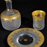 Service de nuit en cristal gravé et dorure, XIXe siècle