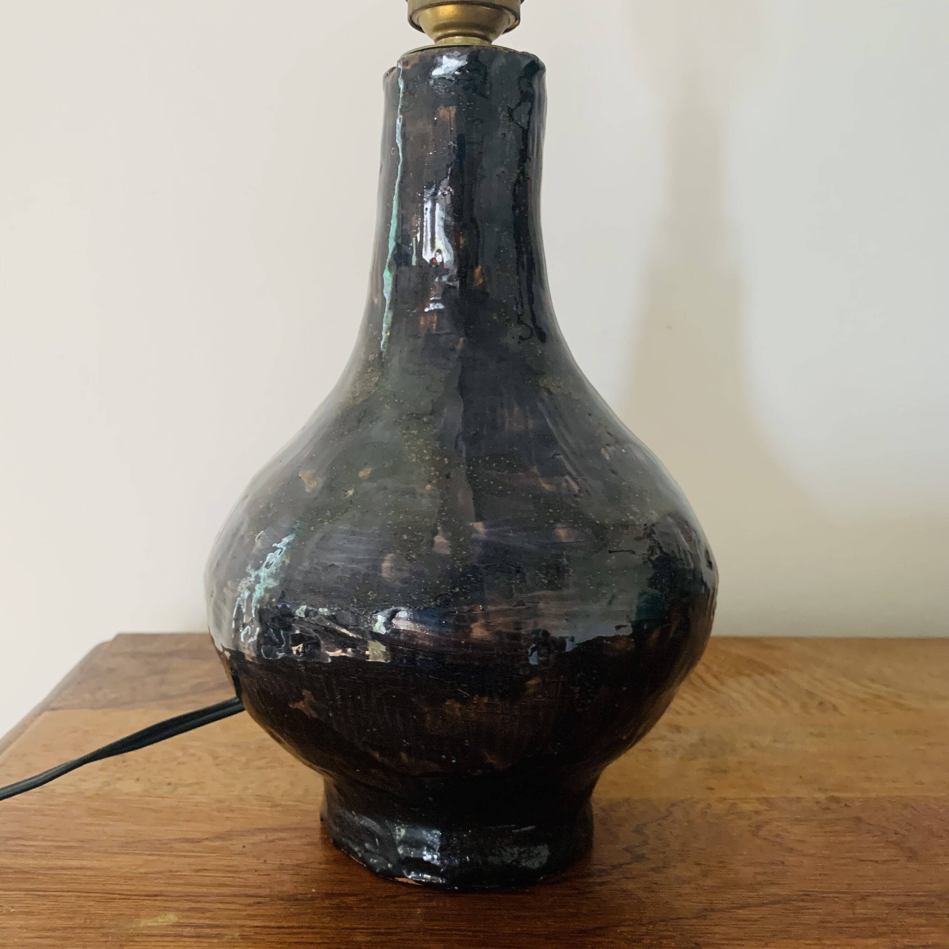 Ancien pied de lampe en terre cuite émaillée