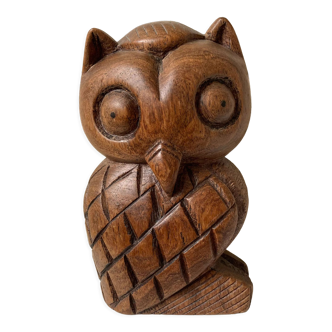 Hibou en bois sculpté