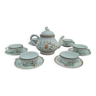 Earthenware tea service from Gien Au Sainfoin