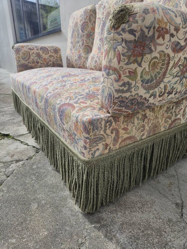 Canapé banquette aux décors florales style Louis Philippe d'époque nap