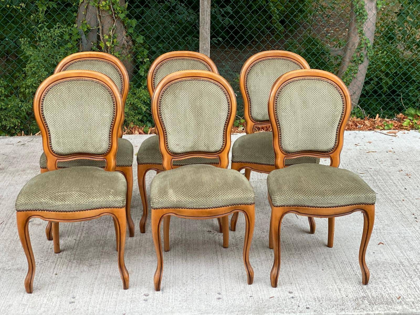 Set of 6 Louis Philippe Louis XV medallion chairs in solid wood with green velvet.