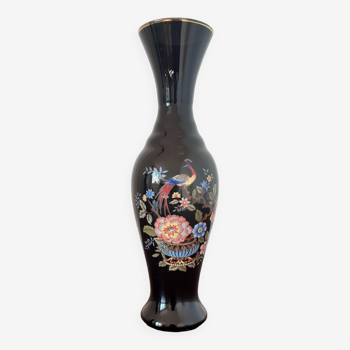vase noir en verre