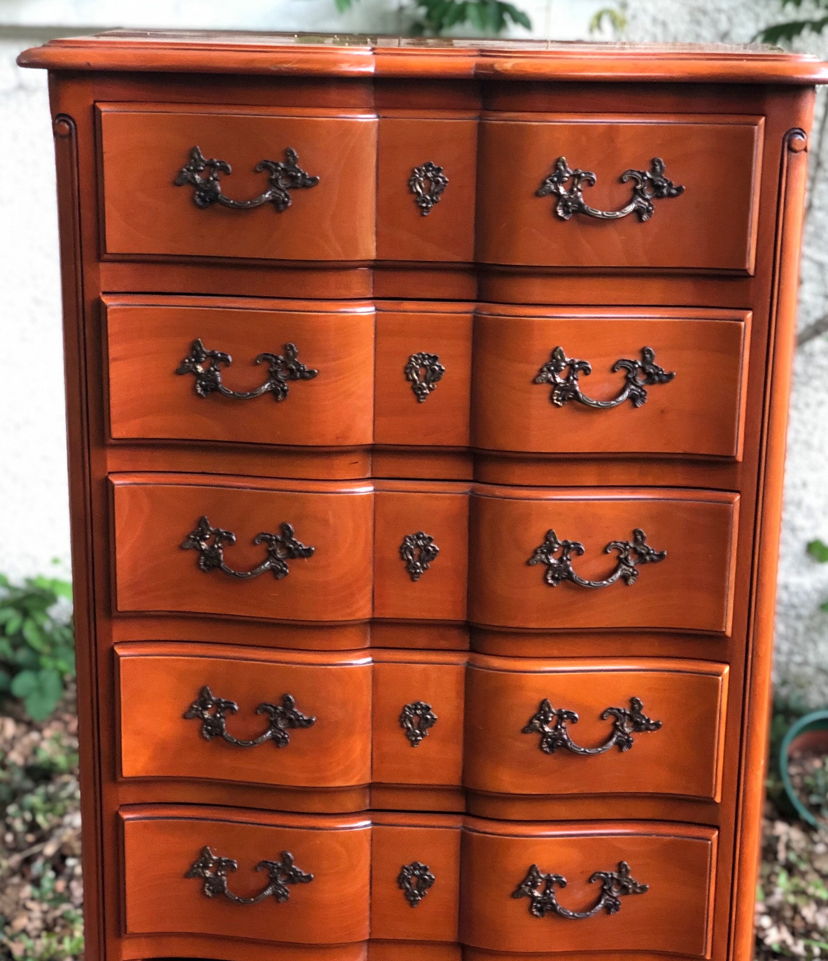 Semainier crossbow in curved wood