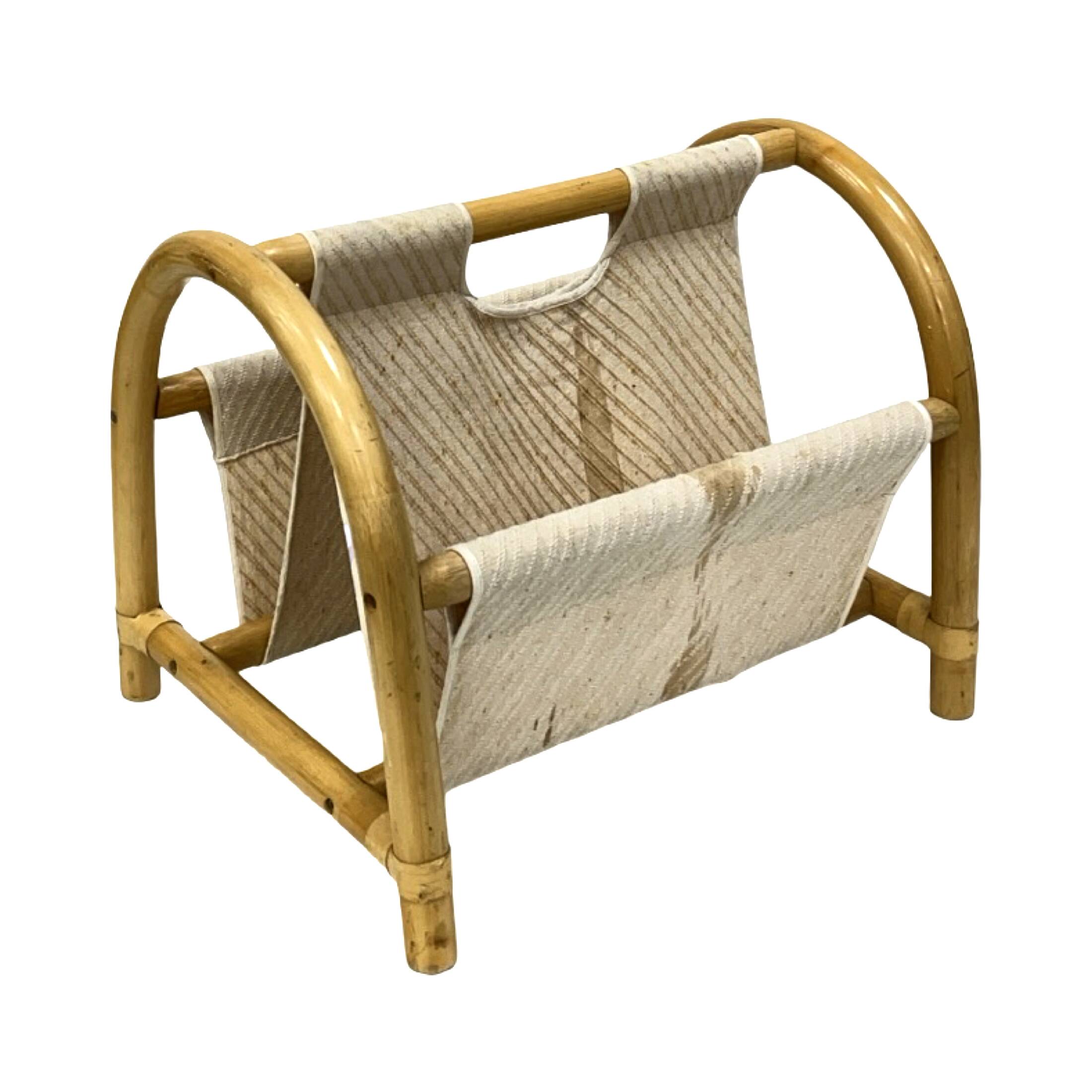 Vintage bamboo magazine rack – boho style / Mid-Century Modern, 1970s