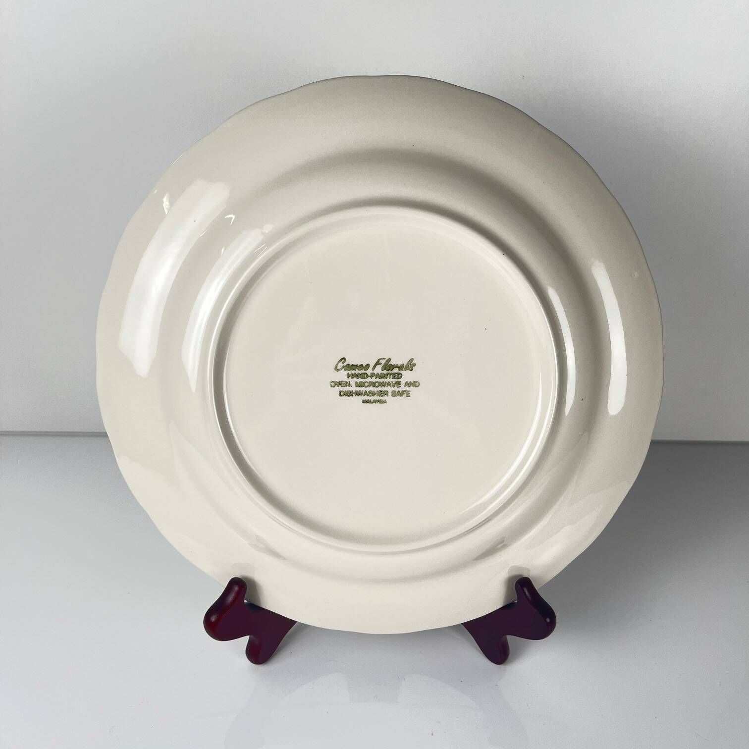Set of 8 large porcelain plates Cameo Florals Malaysia 1970–90
