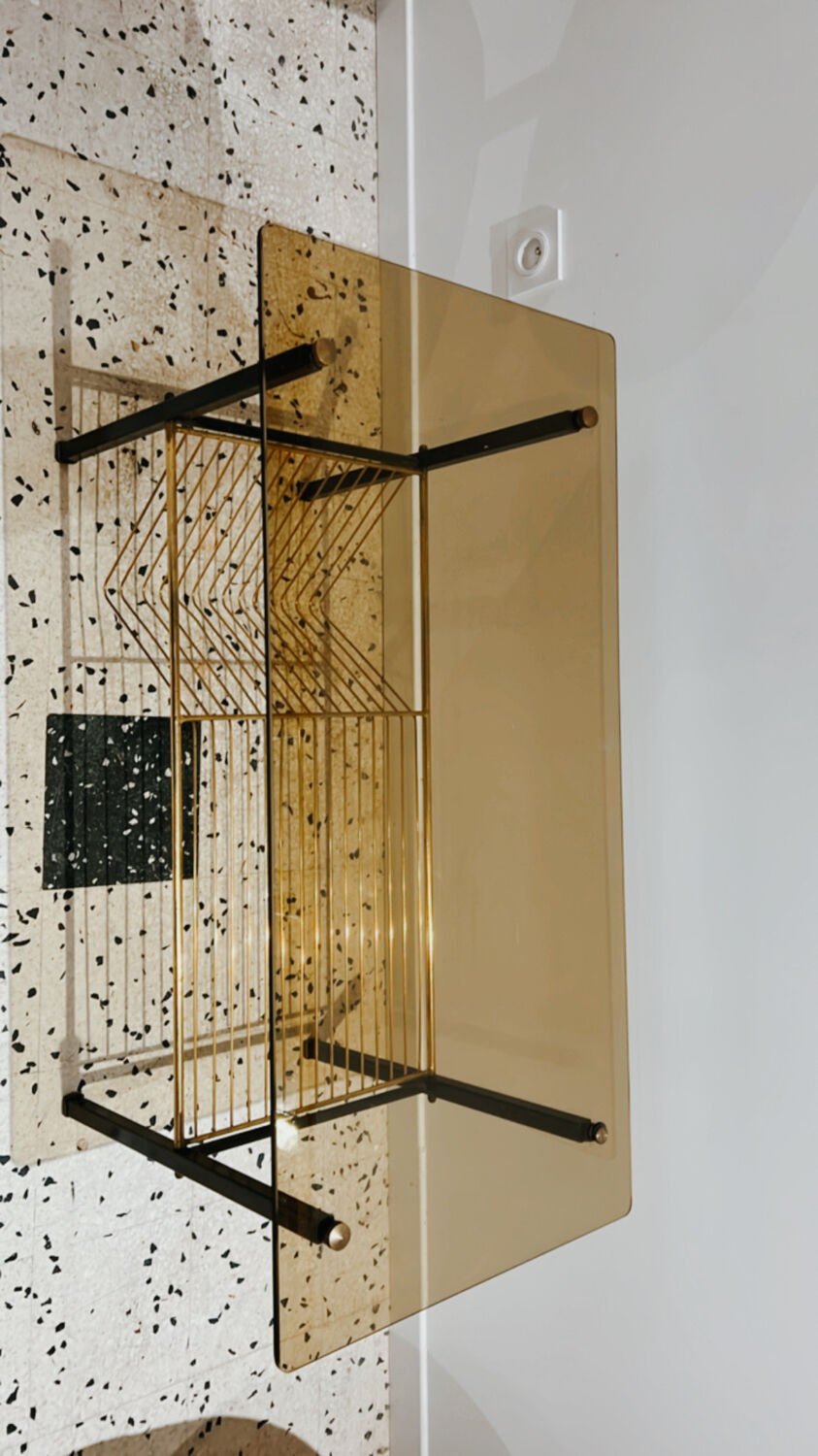 Smoked glass coffee table vinyl door