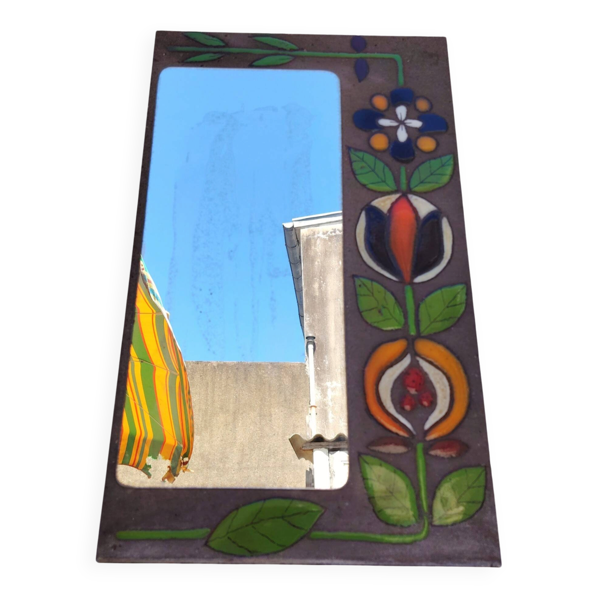 Miroir pierre de lave, fleurs émaillées, années 60-70