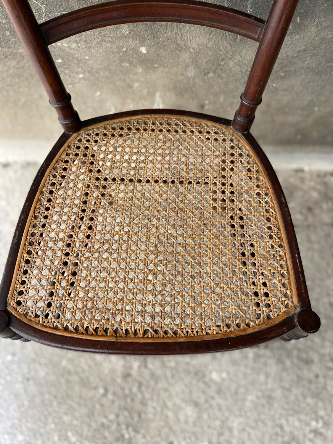 Old chair canned