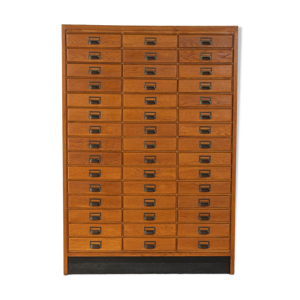 Armoire à tiroirs