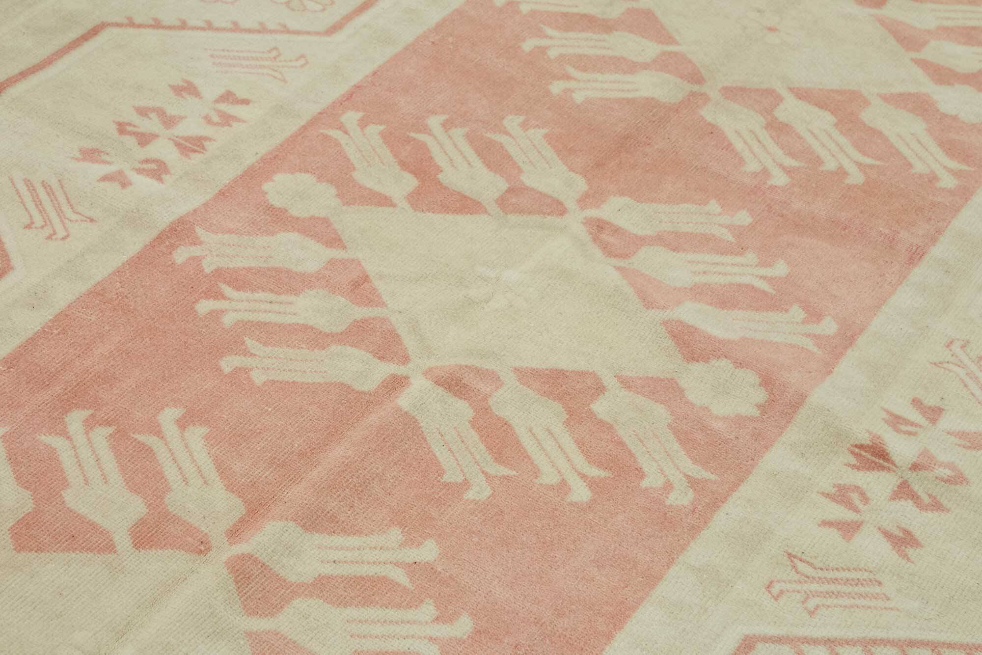 Turkish Vintage Anatolian Rug 198 cm x 284 cm