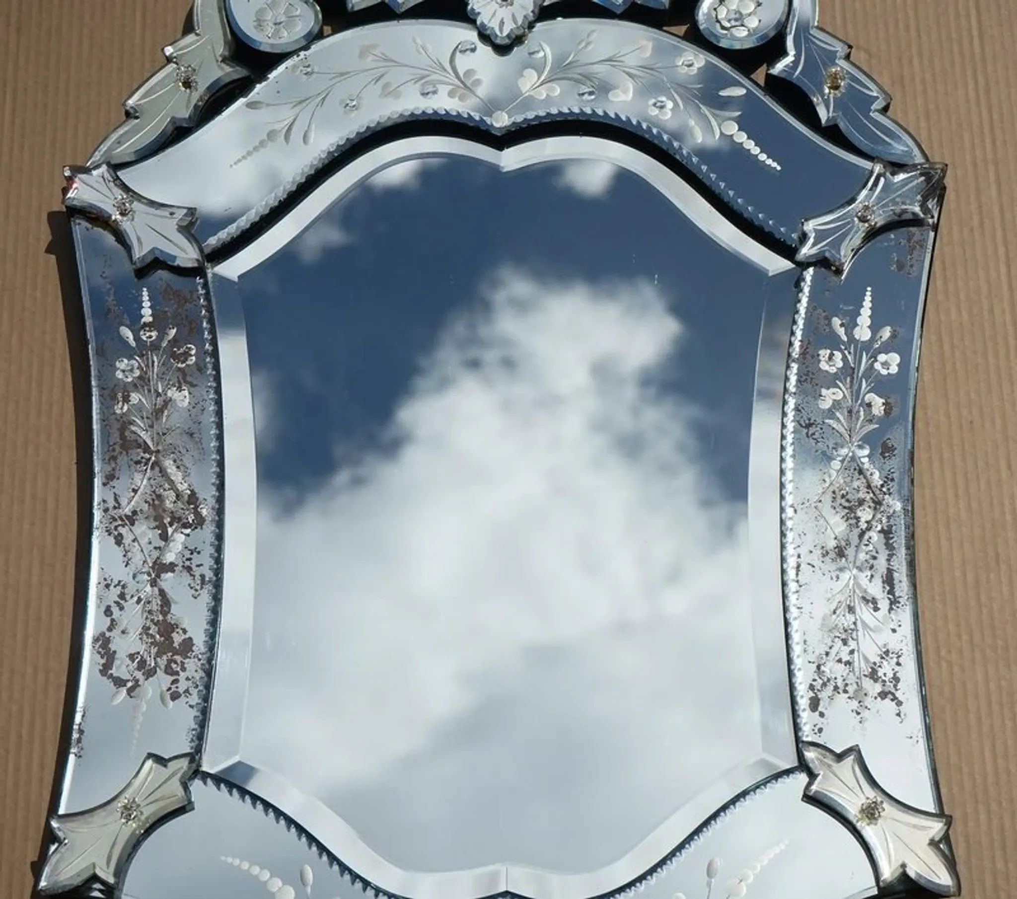 Antique Venetian Heart-Shaped Wall Mirror in Printed Glass, Italy, 1910s