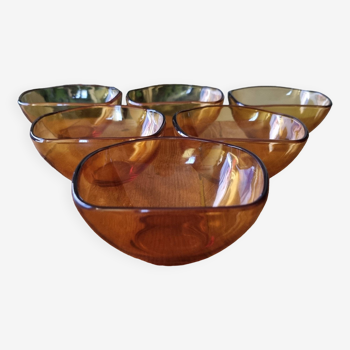 Vereco vintage 6 ramekin bowl in amber color signed