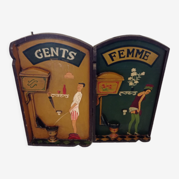 Anciens panneaux bois relief indication toilettes gents et femme