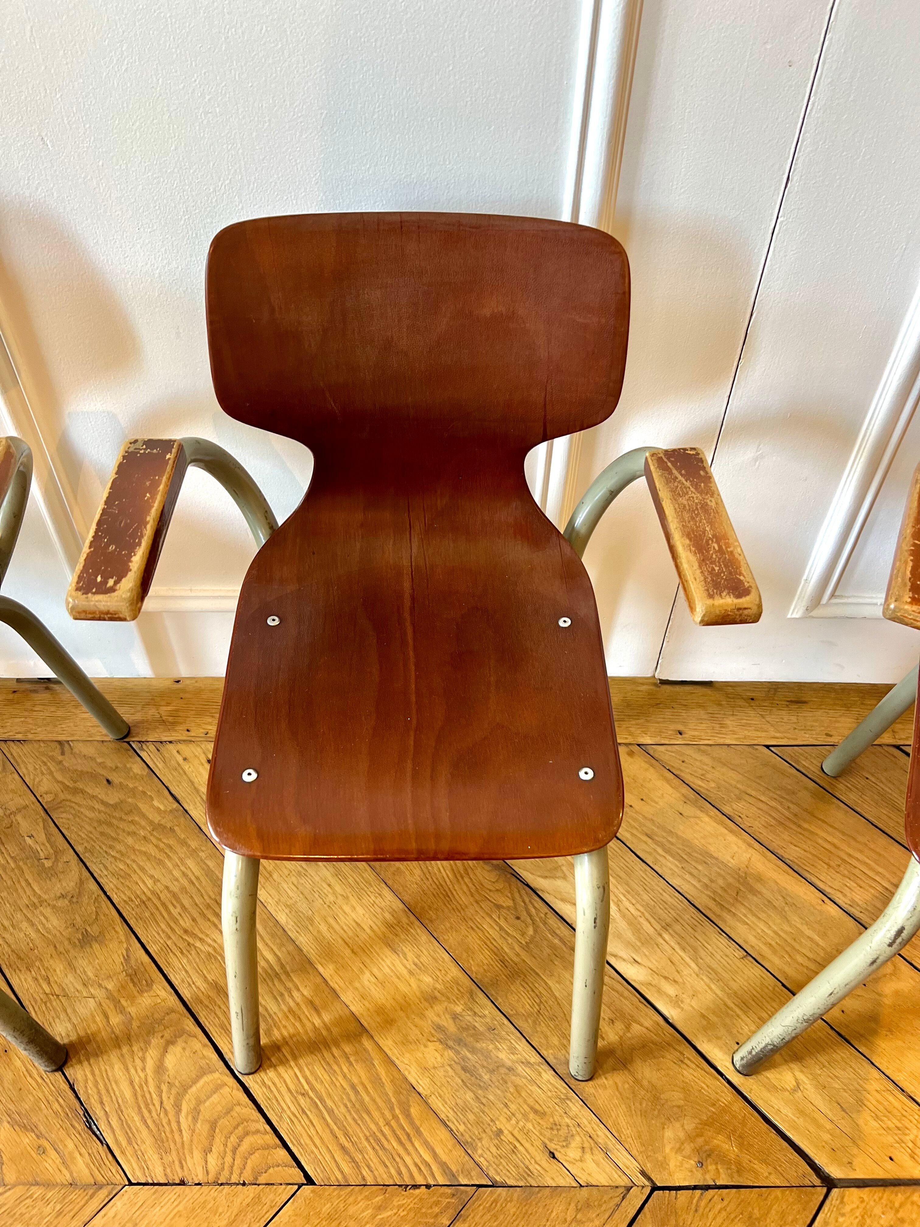Chaise enfant design scandinave