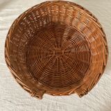 Woven wicker cat basket