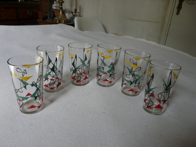 Set of 6 orange glasses in the 1960s