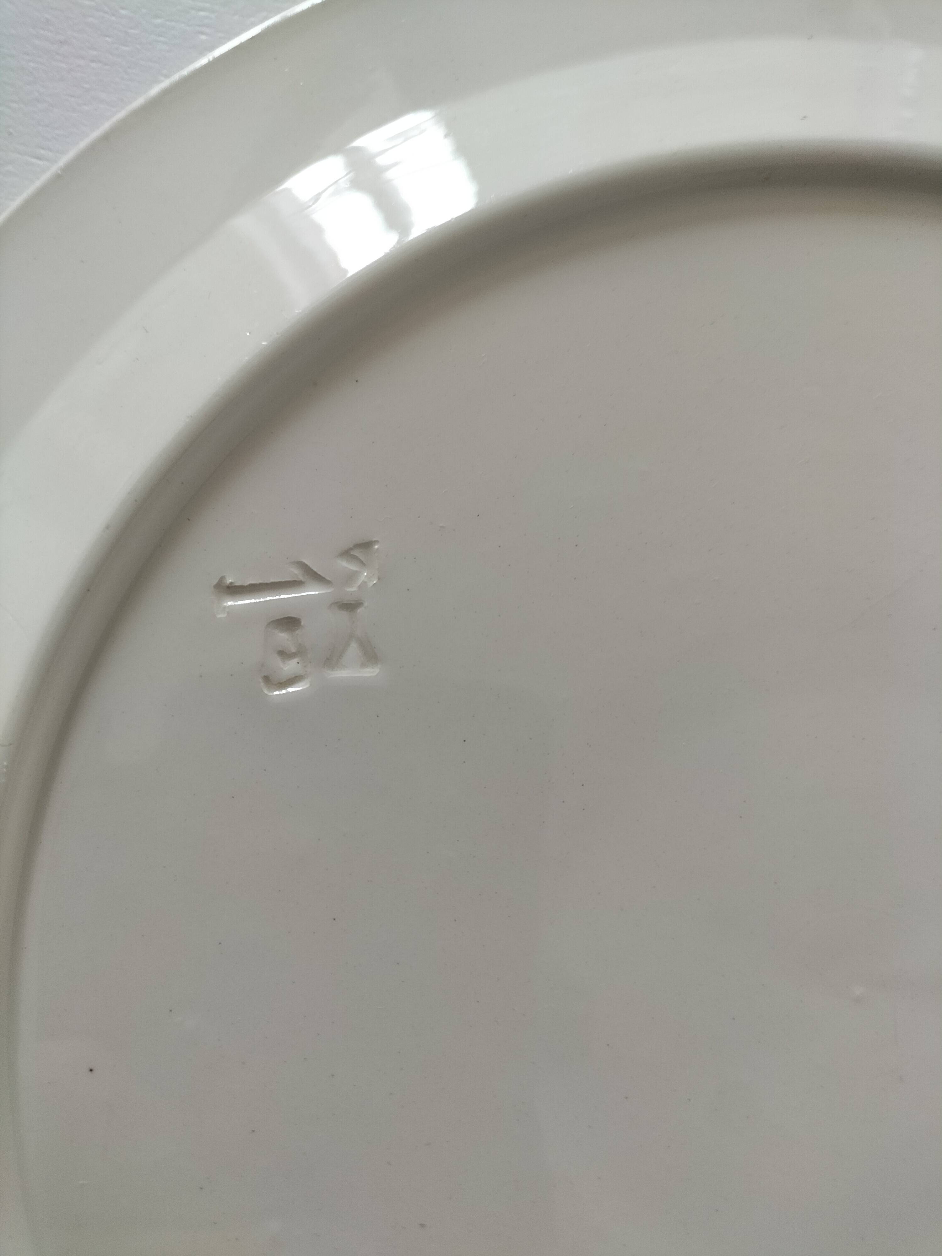 Small Boch La Louvière Art Deco dish