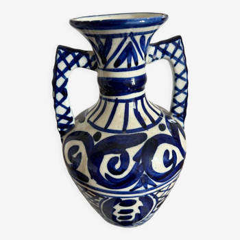 Blue-patterned ceramic vase