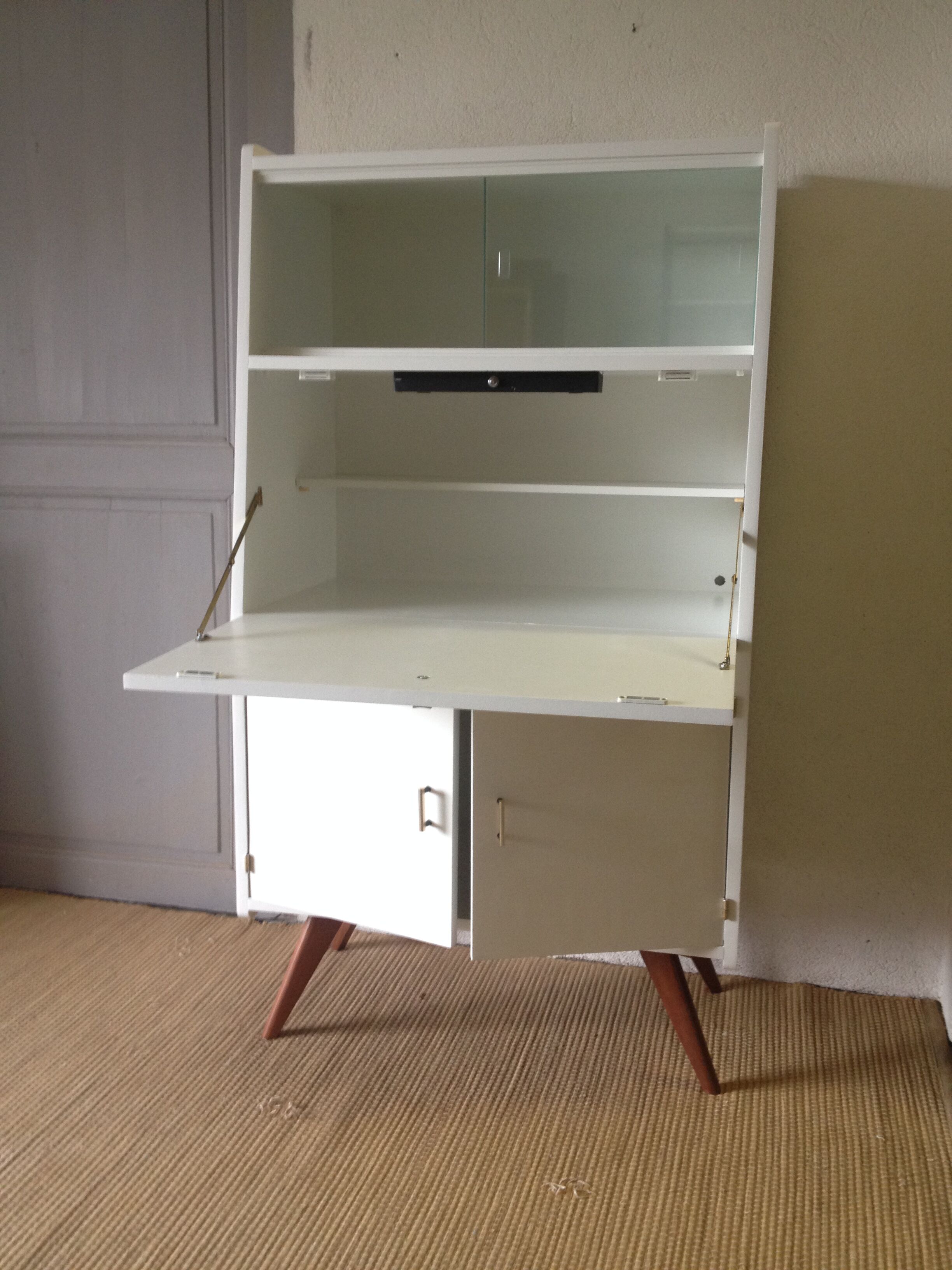 Vintage Secretary feet compass