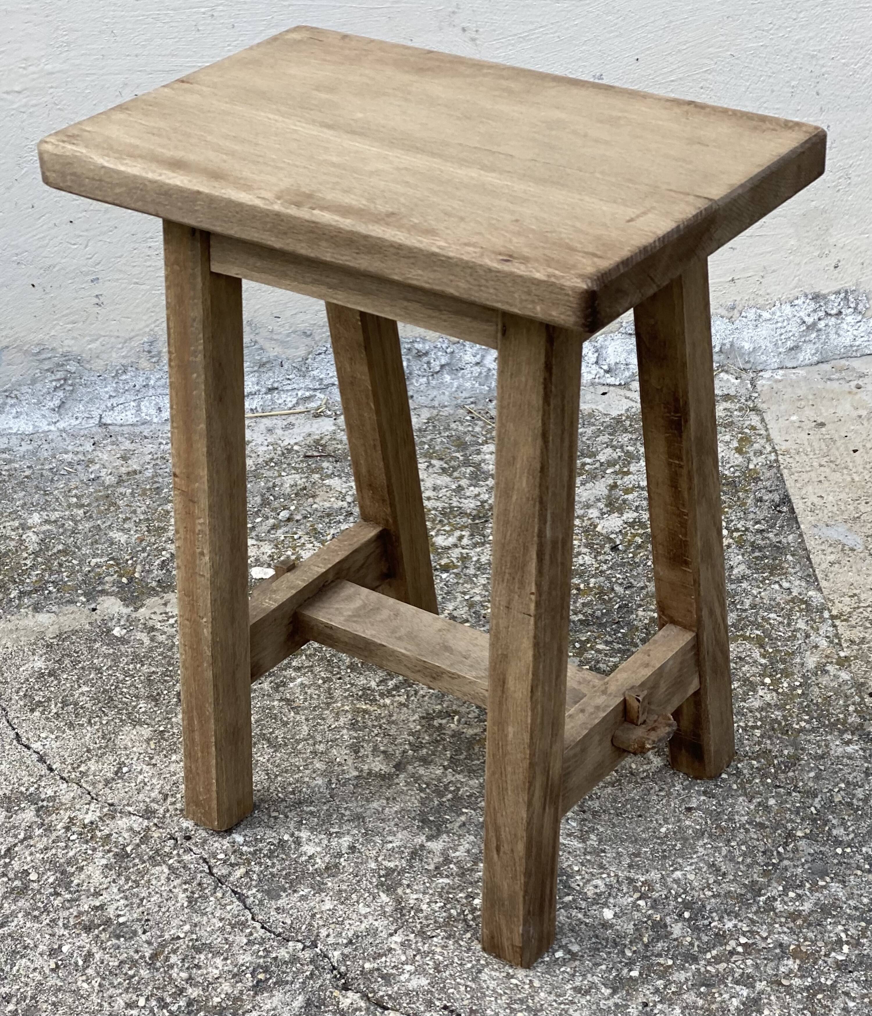 Tabouret vintage 1950 à entretoise en "H"