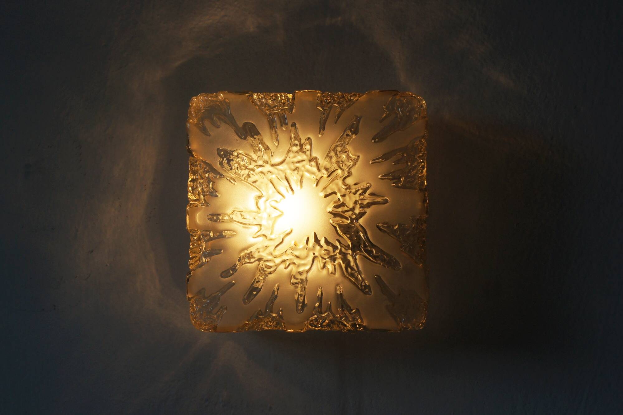 Mid-Century Modern Sconce in Glass and Steel, 1960s