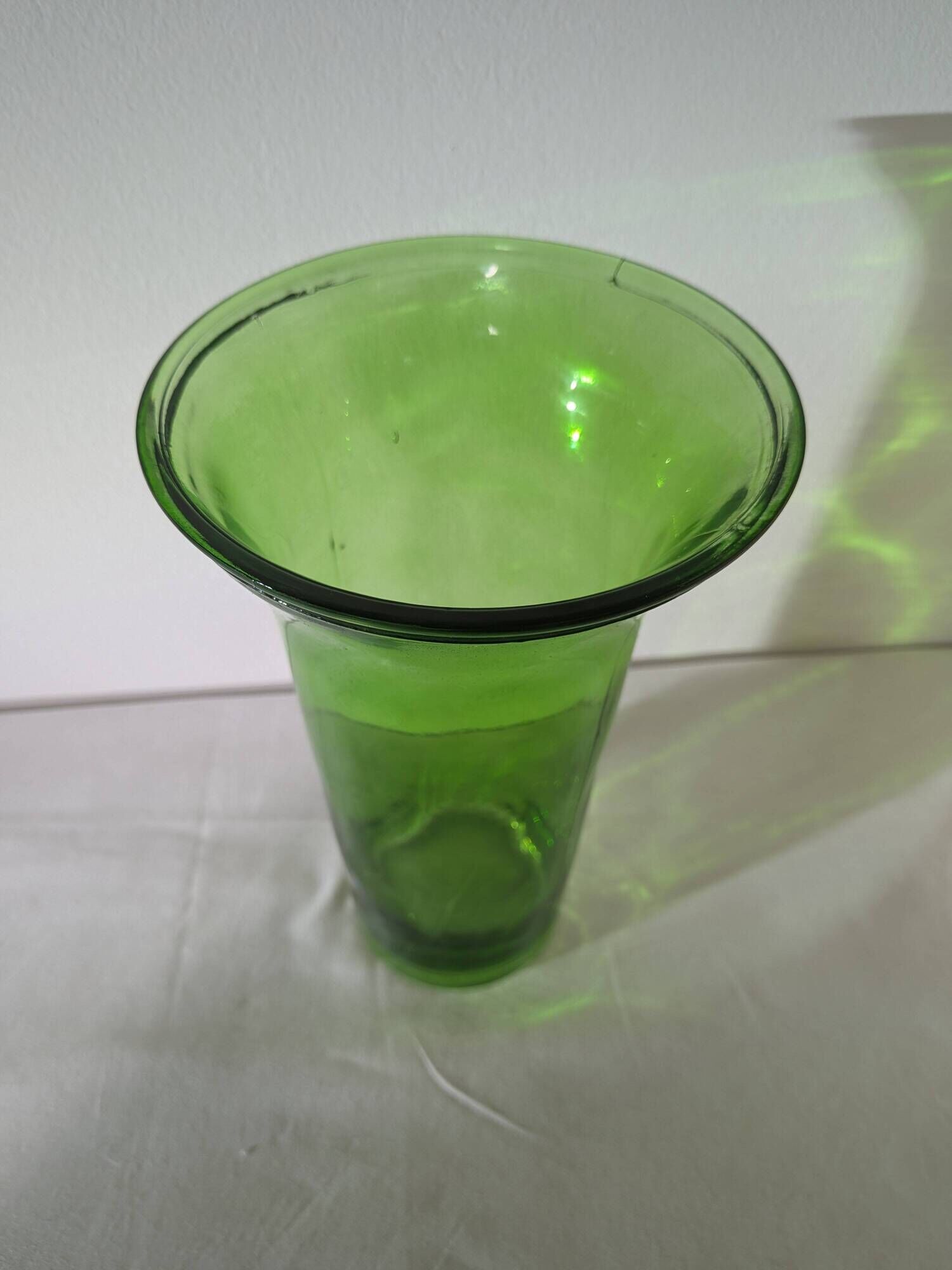 Vintage green glass vase – flared neck – 1960s/70s