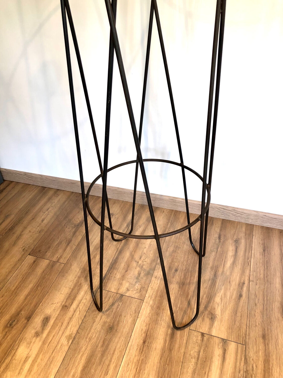 Cle de sol coat rack