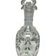 Carafe en verre émaillé à décor de fleurs, vers 1900