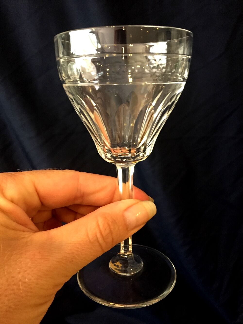 Suite of 6 stemmed glasses for cooked or digestive crystal wine size