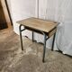 Bureau d'écolier 1960 avec casier