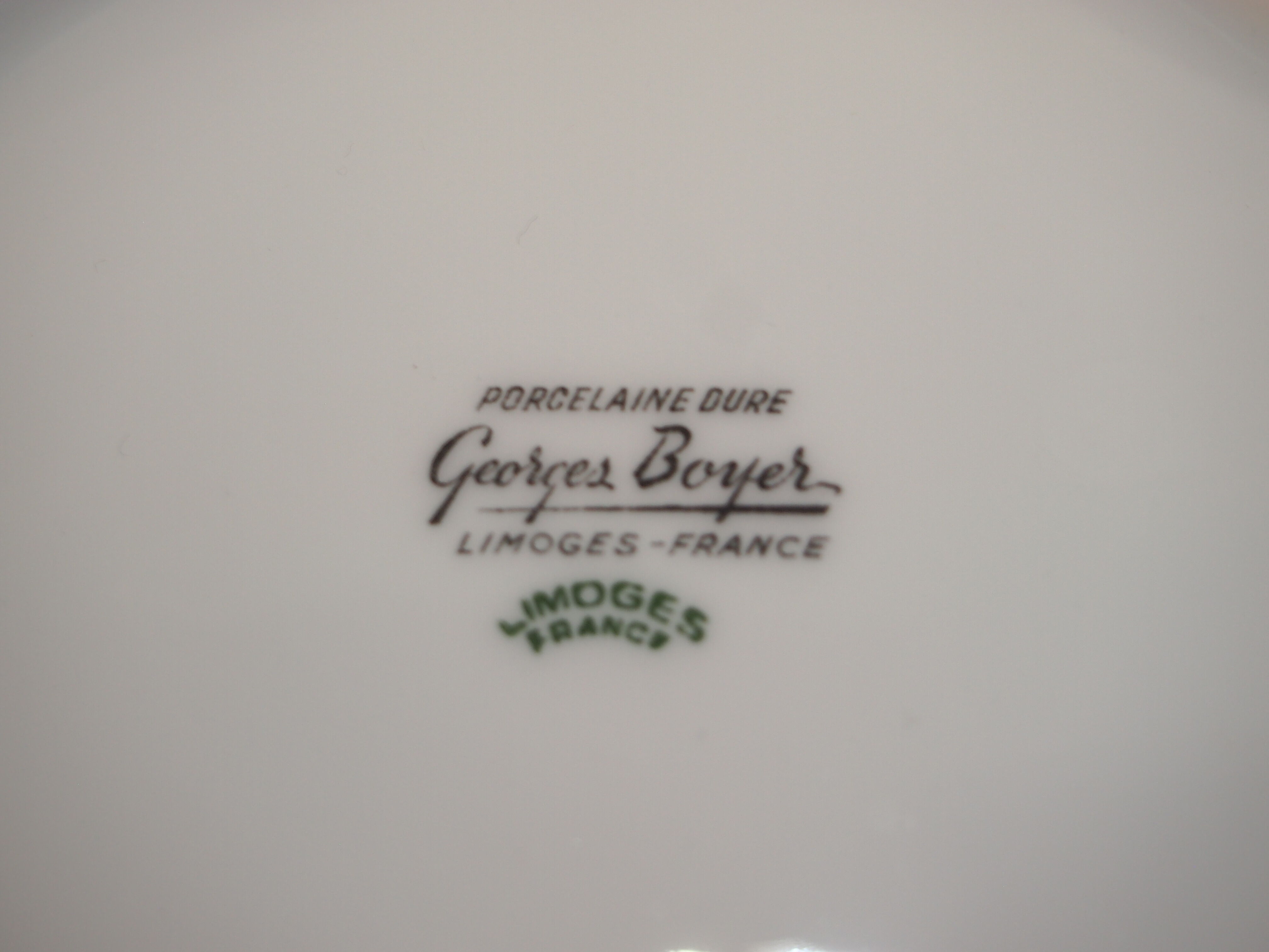 Lot Soupière and saucier Porcelaine hard Georges boyer