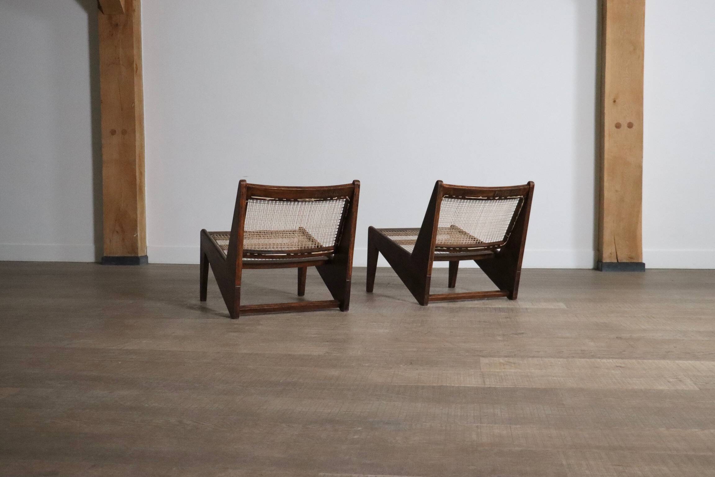 Chaises Kangourou Pierre Jeanneret PJ-SI-59, Inde, 1955