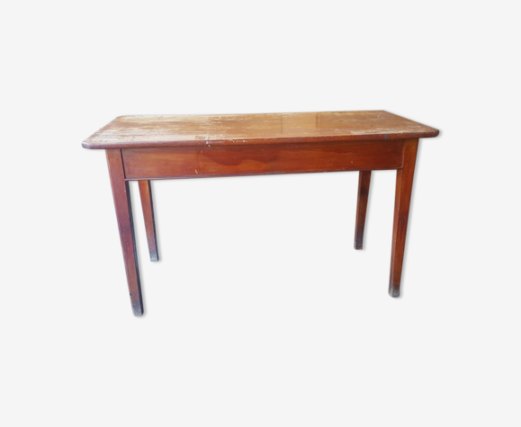 Table en noyer massif