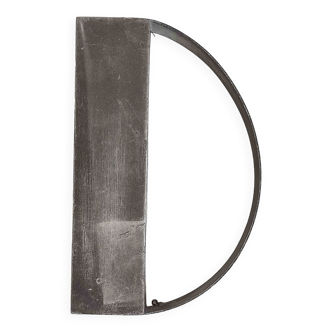 Metal letter D 1930s Height 25 cm