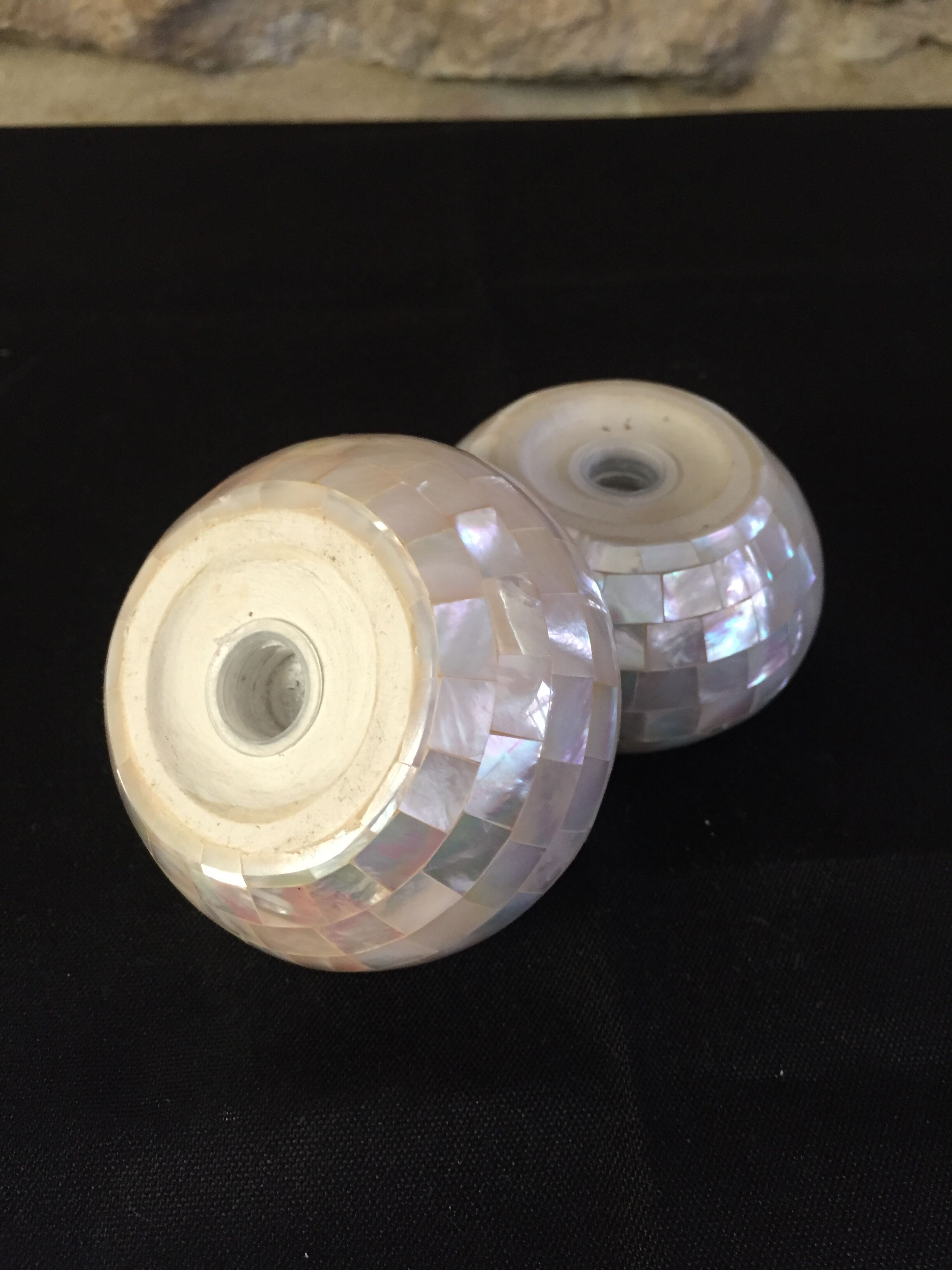 Salt and pepper in mother-of-pearl