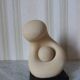 Sculpture moderne représentant la maternité