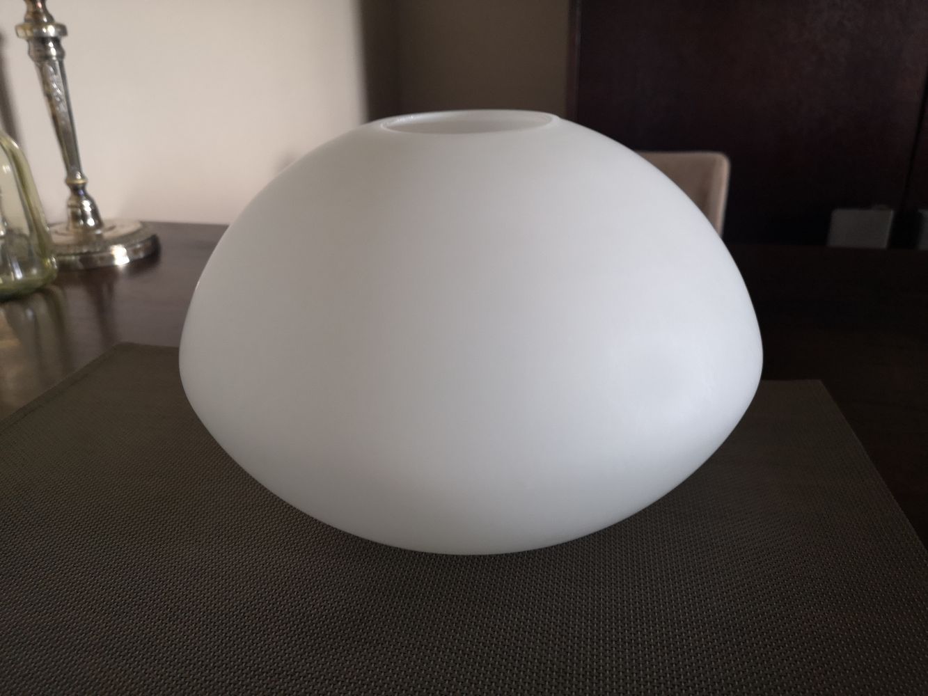 Large translucent white glass globe - Ufo shape - Space Age - 1950s/1960s