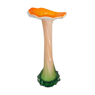 Opaline vase flower shape